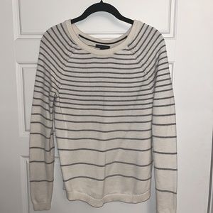 Tommy Hilfiger Sweater!